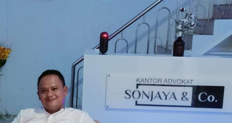 CEO kantor Advokad Sonjaya & Co